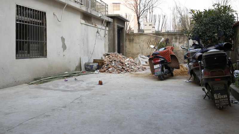 ߀��һ����ů���и��{(di��o)�ļң�